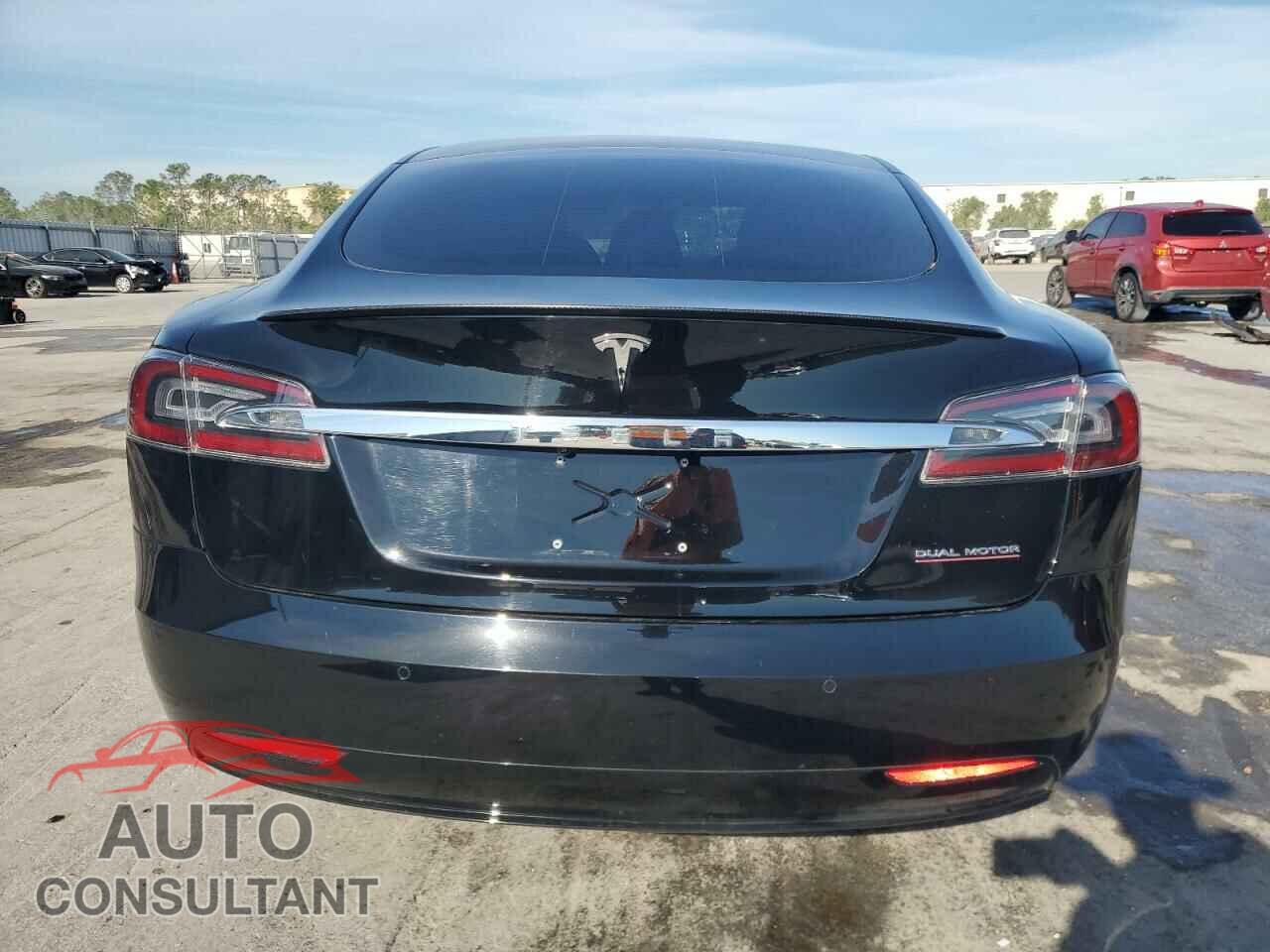 TESLA MODEL S 2020 - 5YJSA1E49LF398581