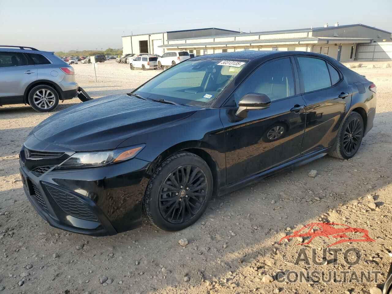 TOYOTA CAMRY 2021 - 4T1G11AK1MU478035