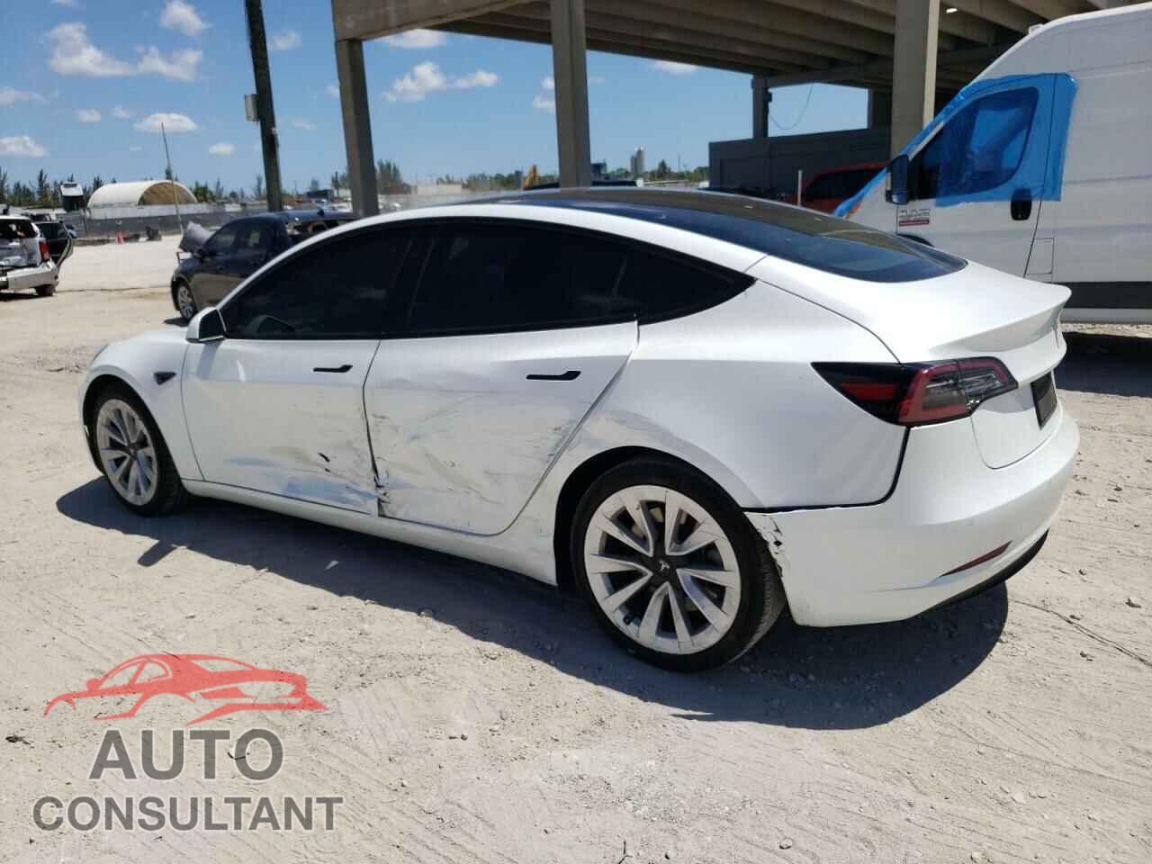 TESLA MODEL 3 2021 - 5YJ3E1EA4MF870301