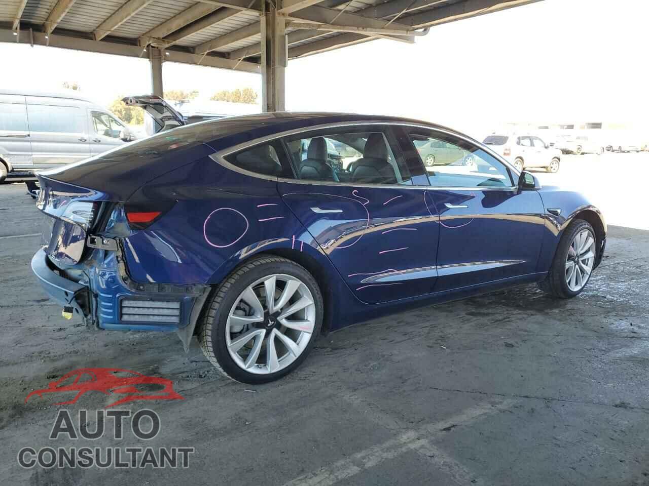 TESLA MODEL 3 2018 - 5YJ3E1EA6JF032153
