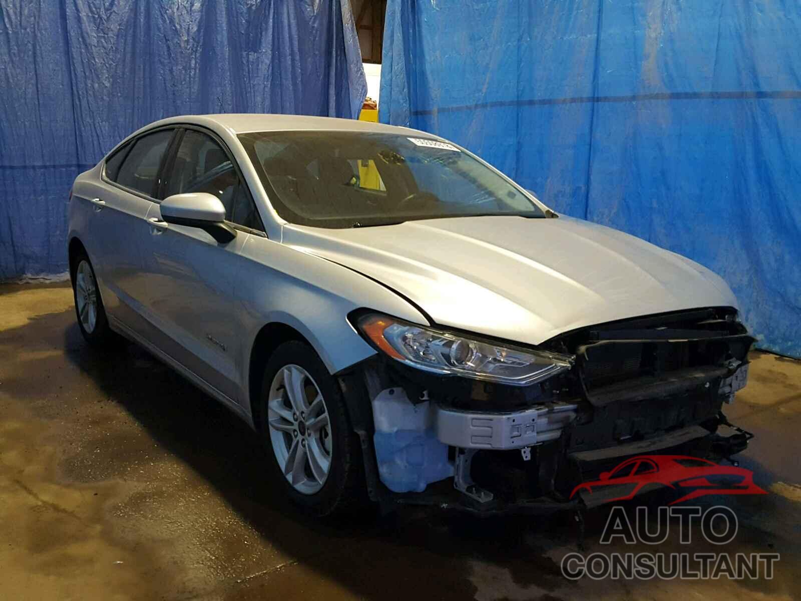 FORD FUSION 2018 - 3FA6P0LU2JR139168