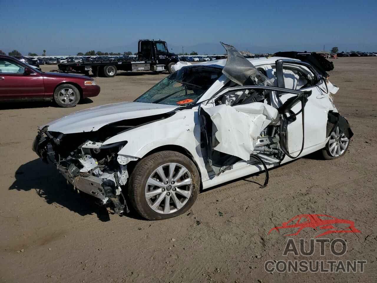TOYOTA CAMRY 2018 - JTNB11HK4J3026663
