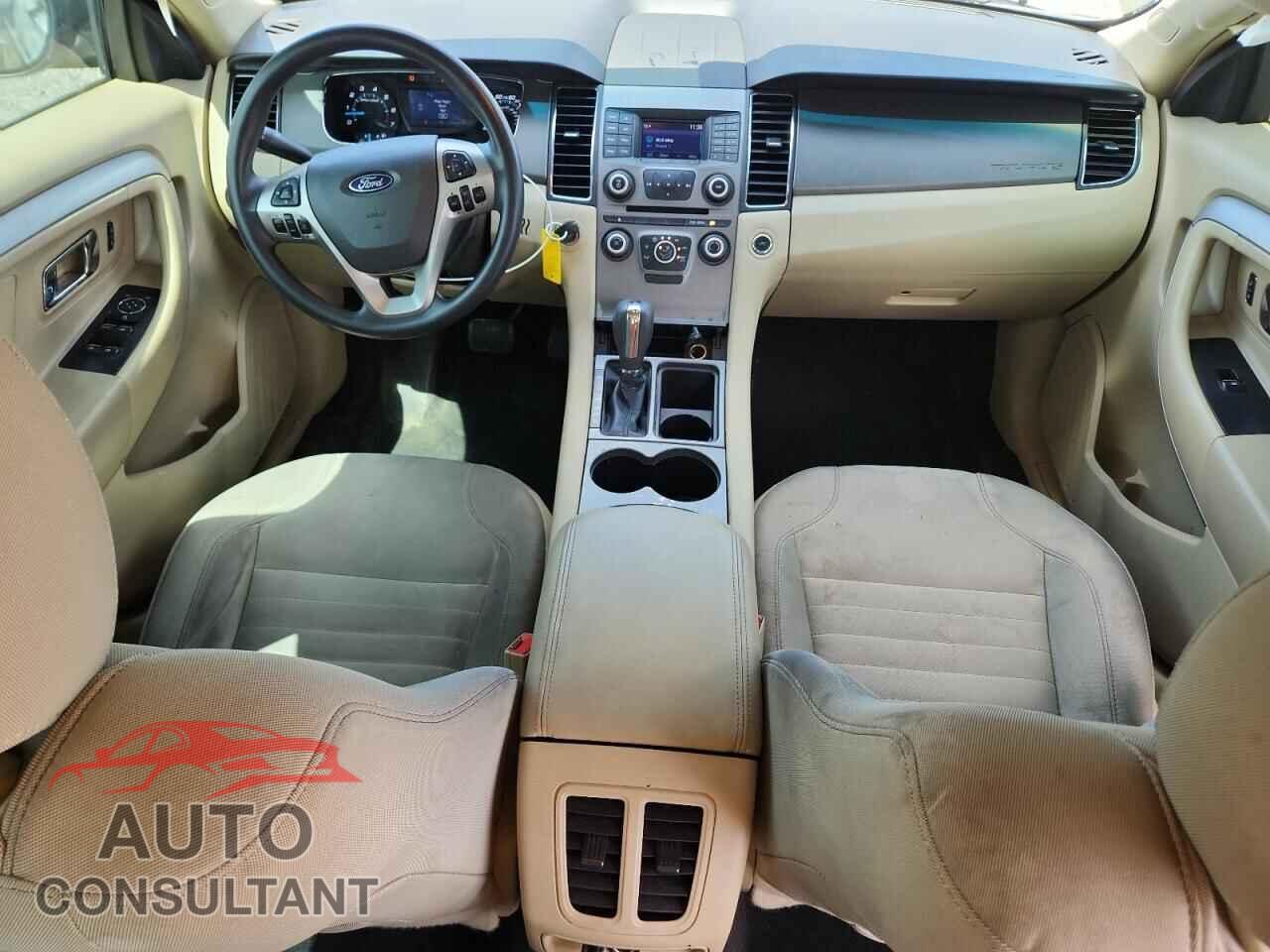 FORD TAURUS 2017 - 1FAHP2D85HG110240