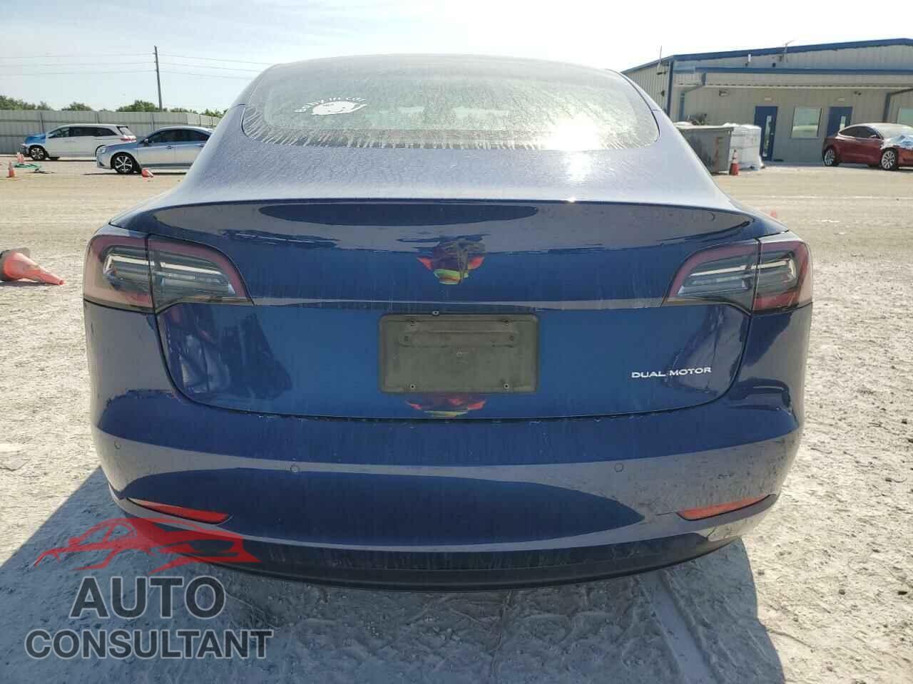 TESLA MODEL 3 2019 - 5YJ3E1EB9KF454363