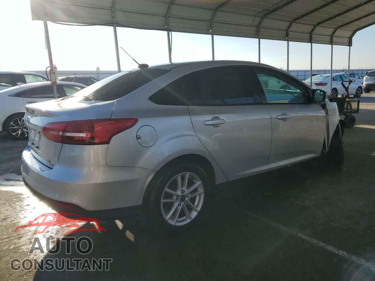 FORD FOCUS 2016 - 1FADP3F23GL348493