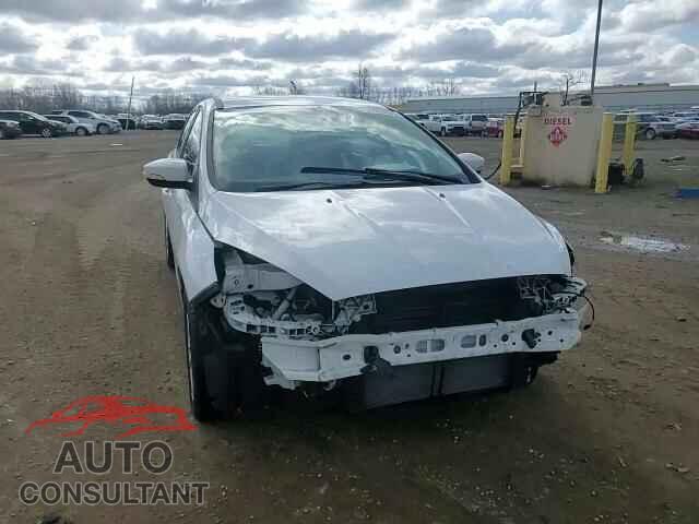 FORD FOCUS 2015 - 1FADP3F22FL208692
