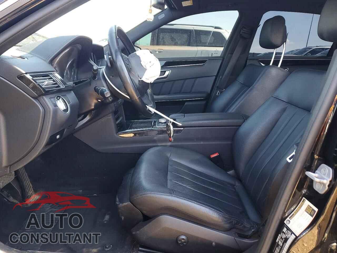 MERCEDES-BENZ E-CLASS 2012 - WDDHF2EB3CA558906