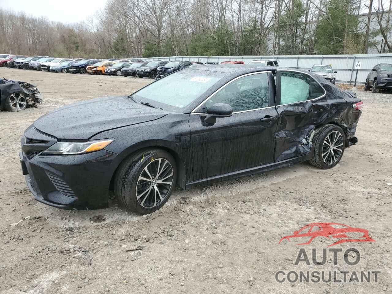 TOYOTA CAMRY 2018 - 4T1B11HK2JU645384