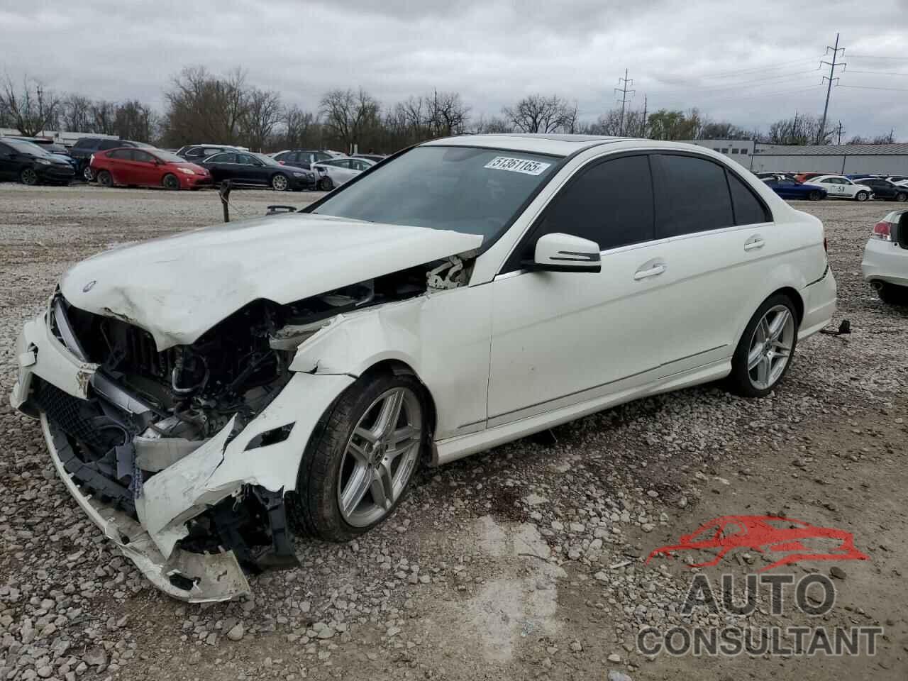 MERCEDES-BENZ C-CLASS 2012 - WDDGF8BB5CR206561