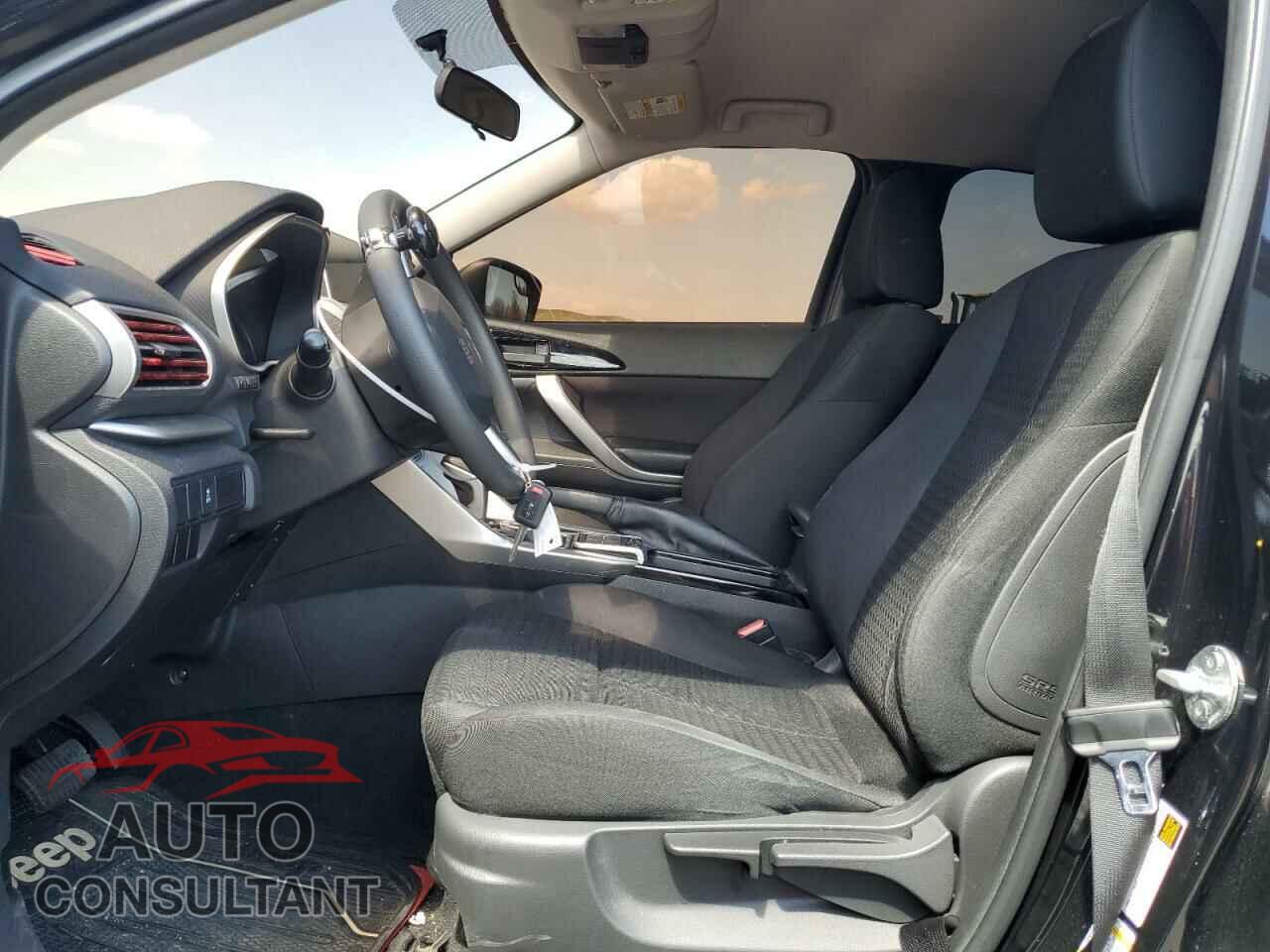 MITSUBISHI ECLIPSE 2018 - JA4AT4AA3JZ044138