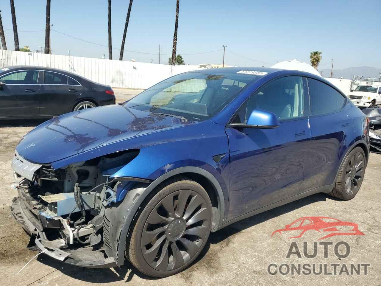TESLA MODEL Y 2020 - 5YJYGDEF4LF014041