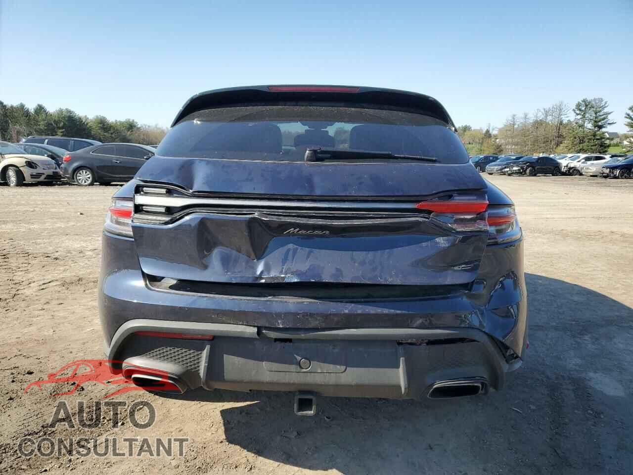 PORSCHE MACAN BASE 2023 - WP1AA2A5XPLB05563