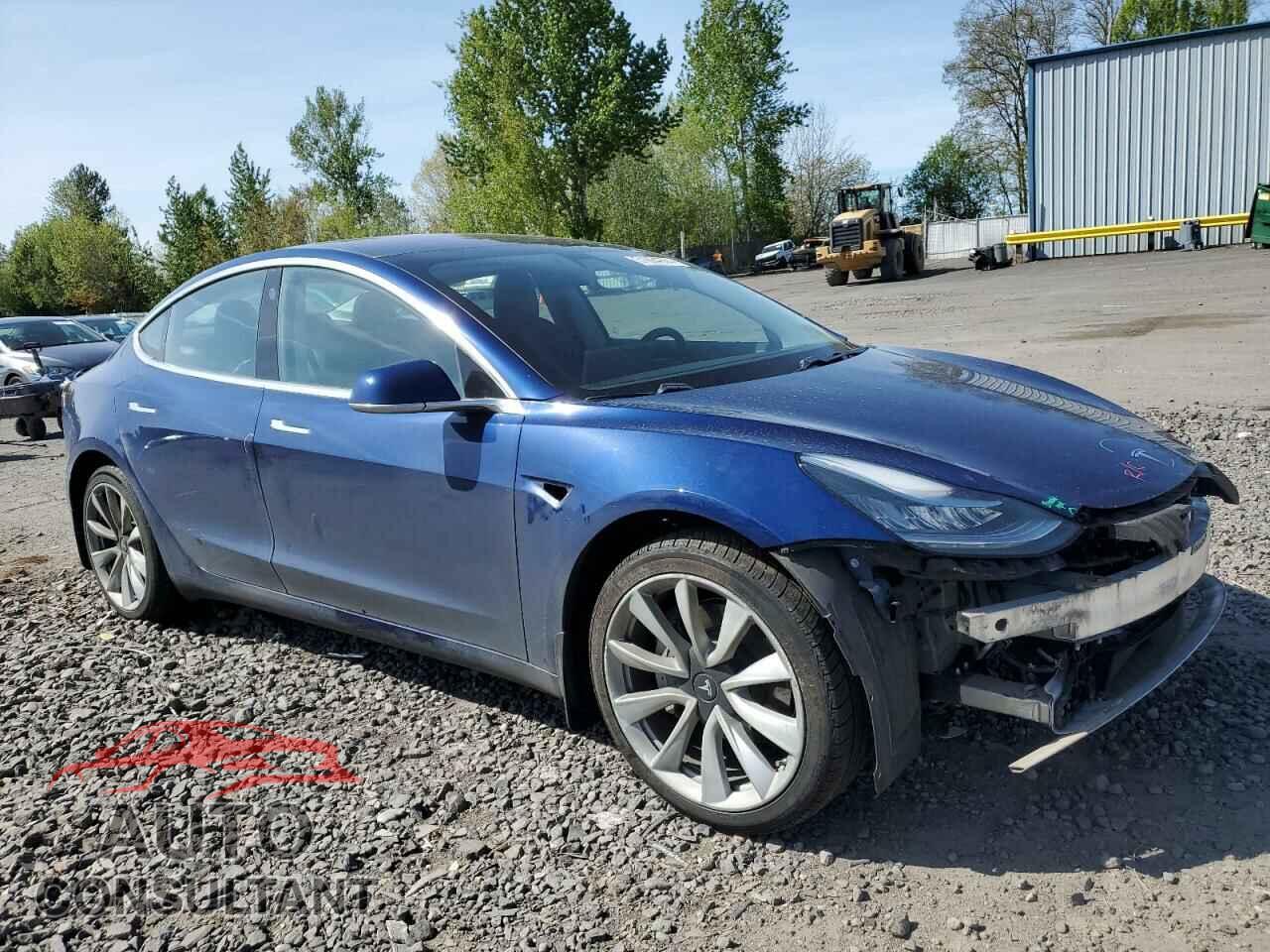 TESLA MODEL 3 2018 - 5YJ3E1EB8JF063610
