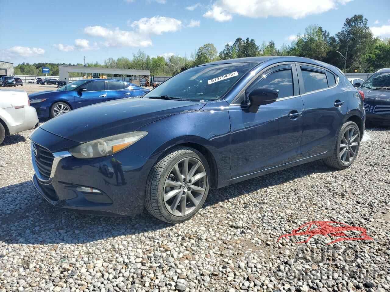 MAZDA 3 2018 - 3MZBN1L34JM183176