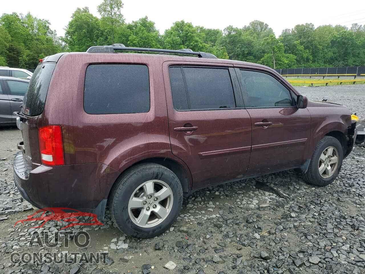 HONDA PILOT 2011 - 5FNYF4H44BB094548