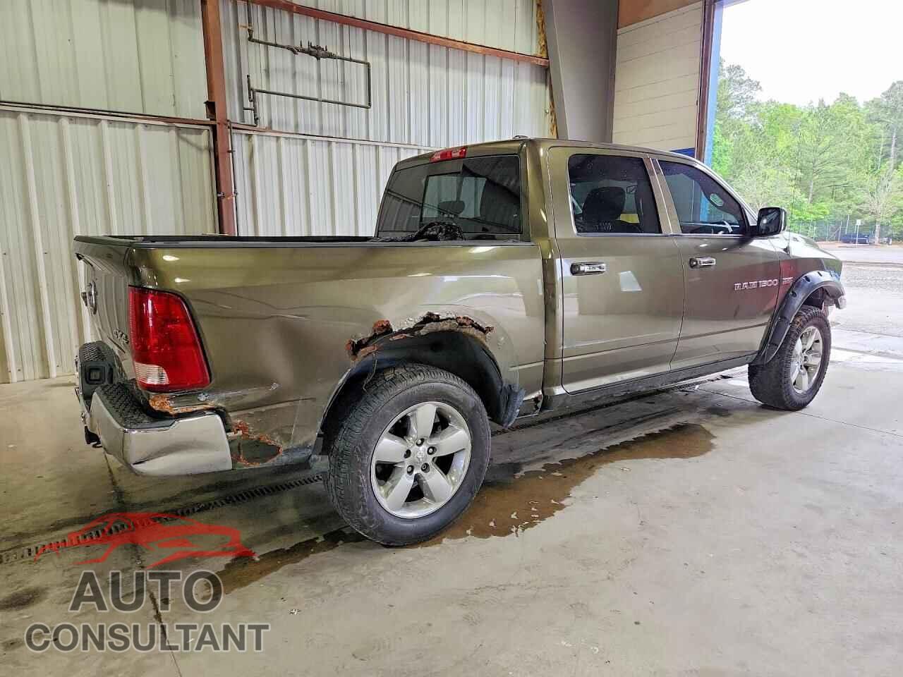 DODGE RAM 1500 2012 - 1C6RD7LT3CS146676