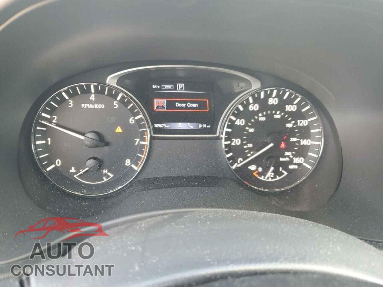 NISSAN PATHFINDER 2017 - 5N1DR2MM2HC663057