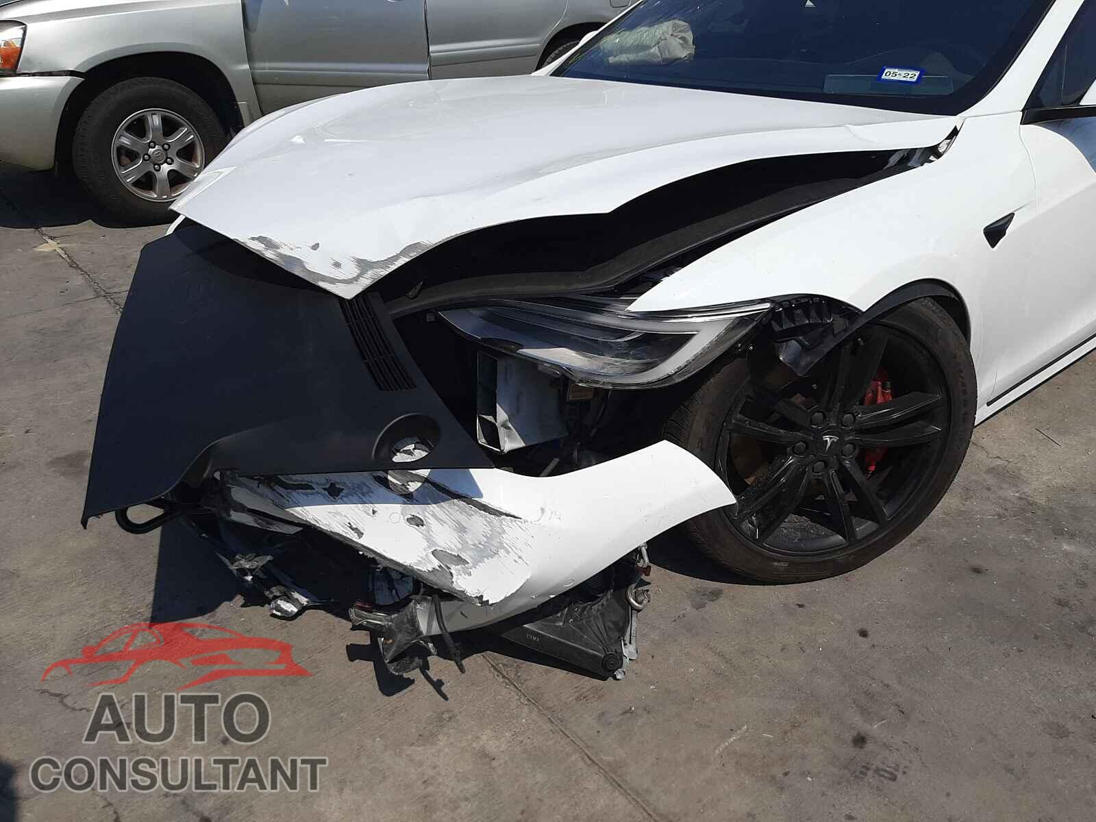 TESLA MODEL S 2016 - 5YJSA1E40GF165422