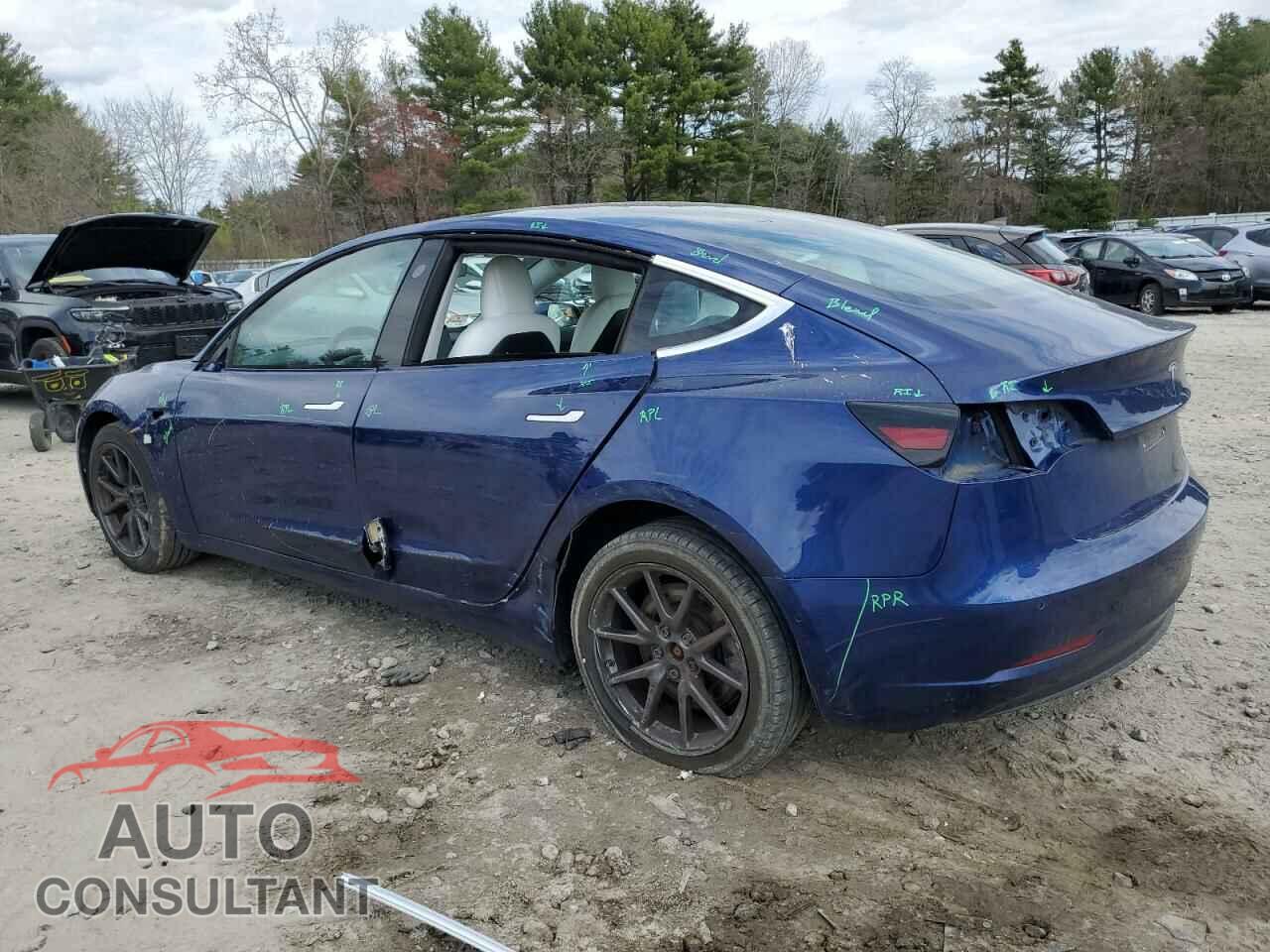 TESLA MODEL 3 2019 - 5YJ3E1EB7KF450568