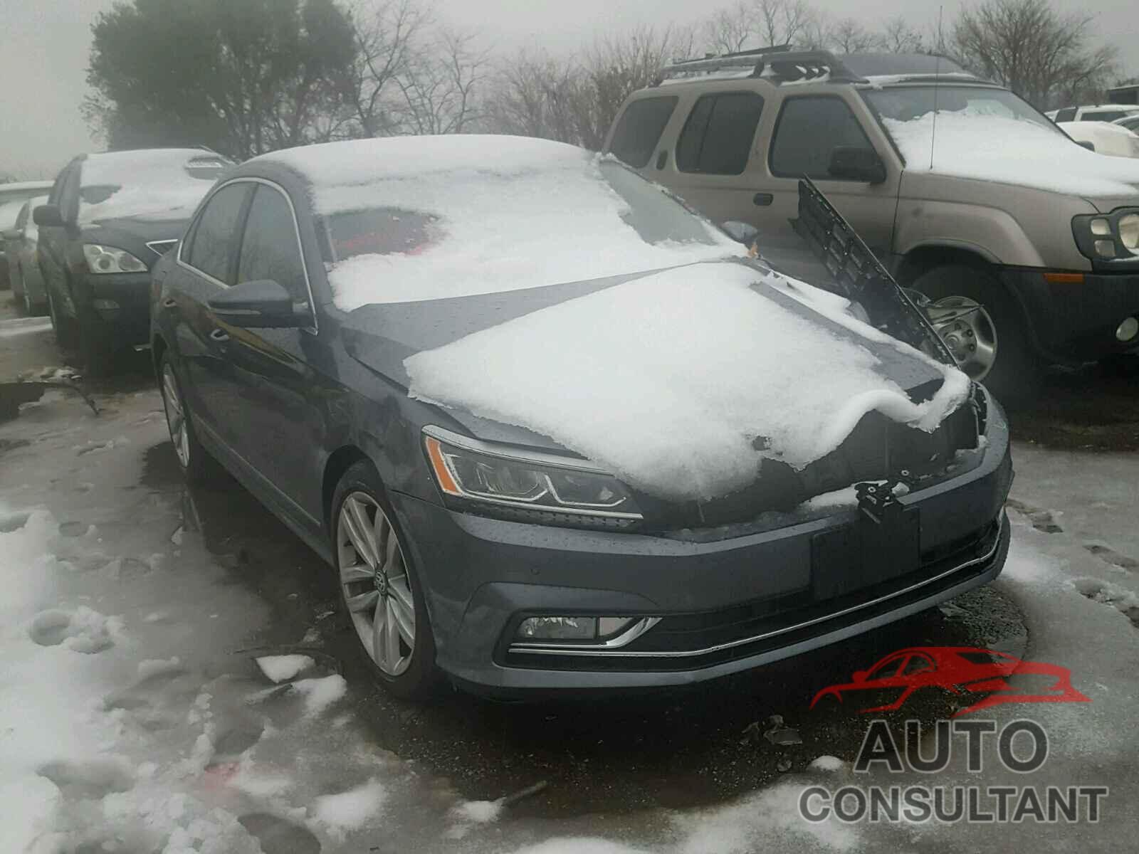 VOLKSWAGEN PASSAT 2017 - 1VWGT7A35HC061231