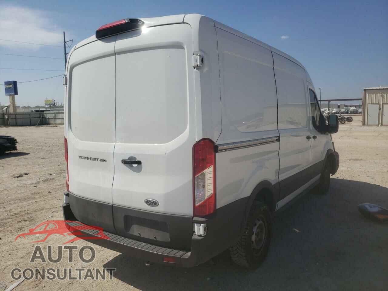 FORD TRANSIT 2019 - 1FTYR1CM4KKB76344