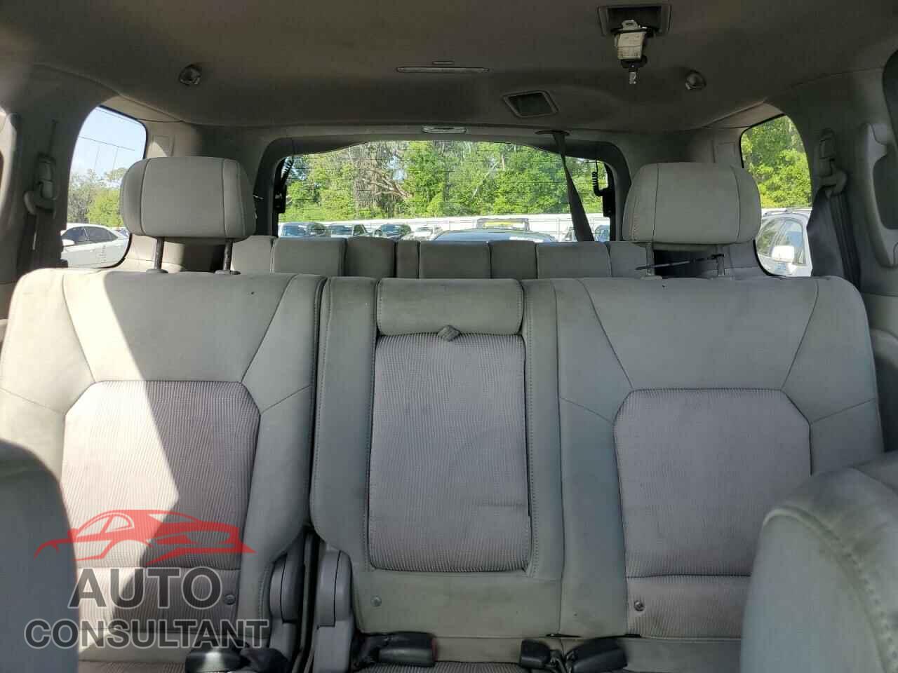 HONDA PILOT 2011 - 5FNYF3H41BB042045