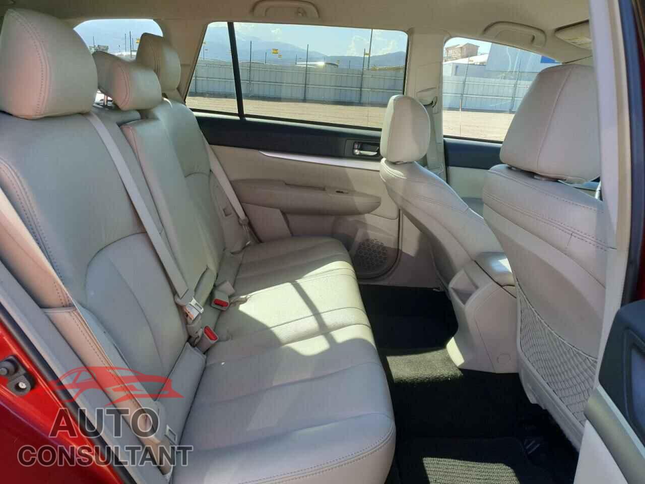 SUBARU OUTBACK 2014 - 4S4BRBCC8E3315324
