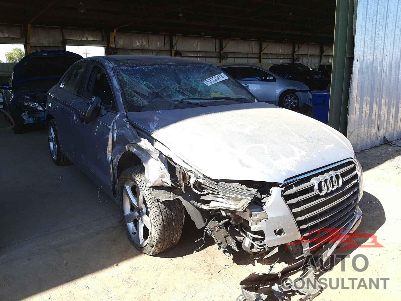 AUDI A3 2016 - WAUA7GFF2G1027884