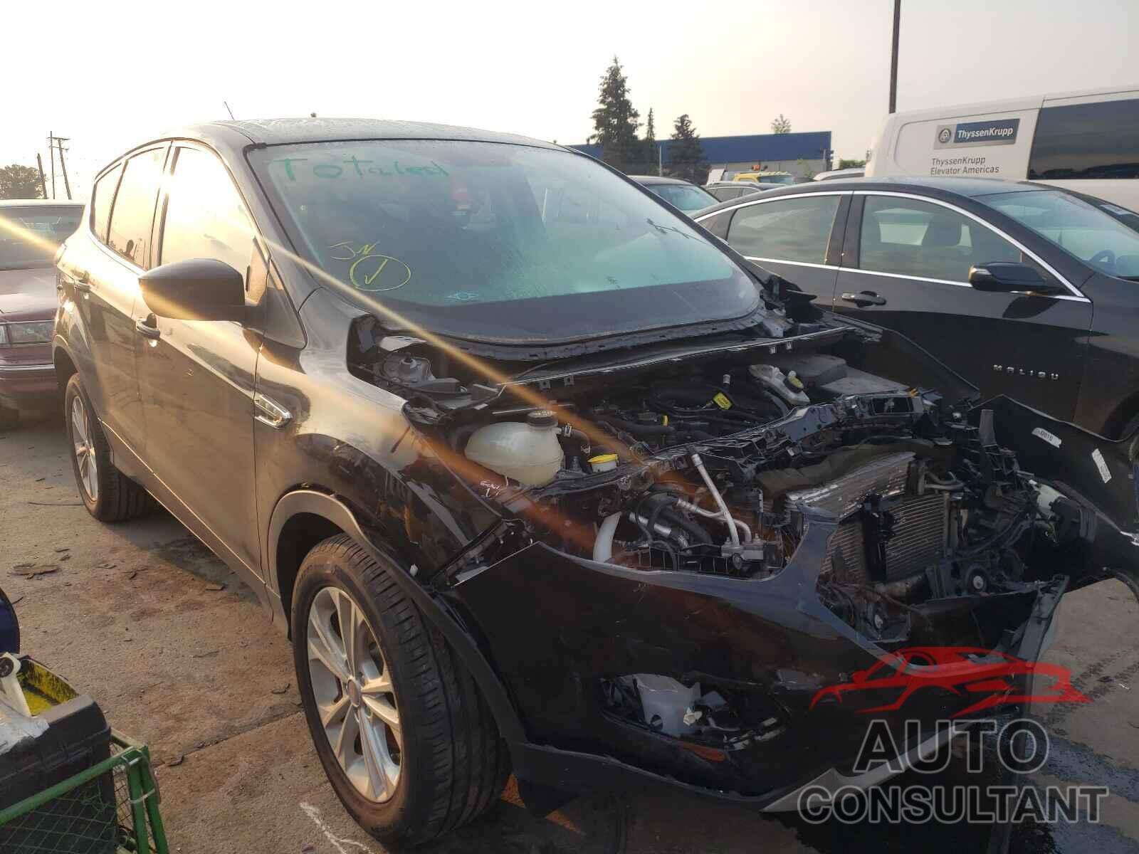FORD ESCAPE 2017 - 1FMCU0GD5HUE68994