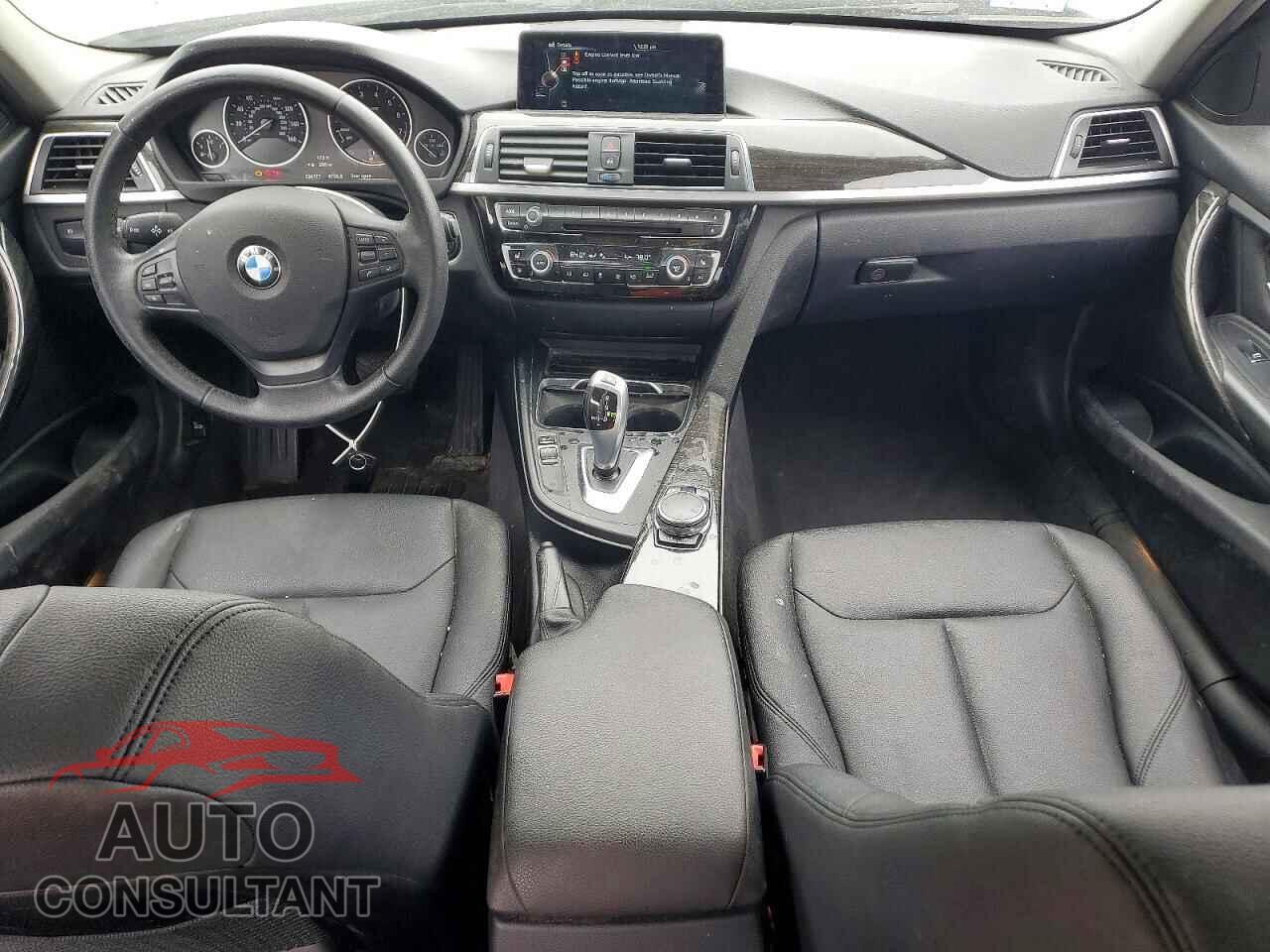 BMW 3 SERIES 2016 - WBA8E5G59GNU20482