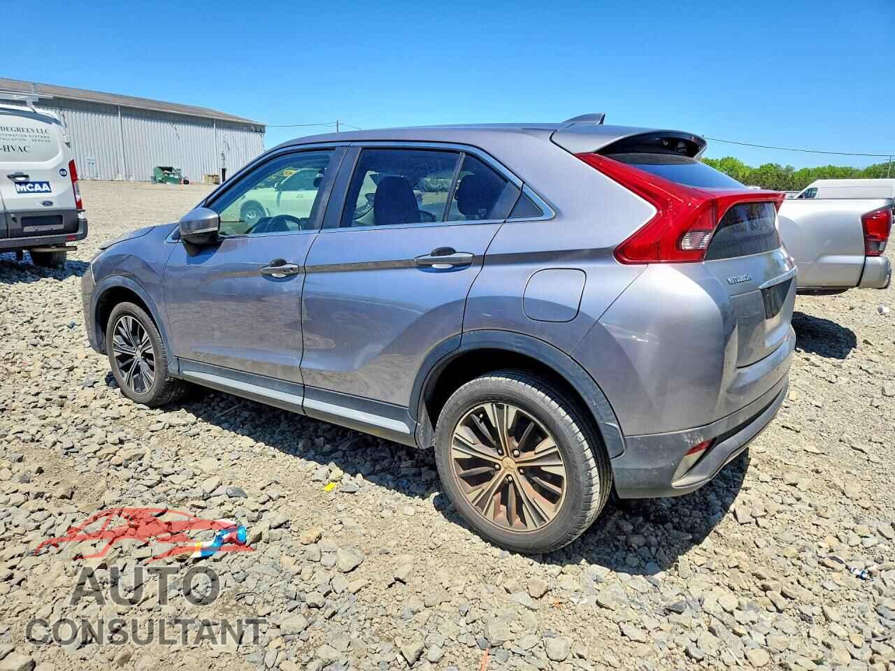 MITSUBISHI ECLIPSE 2018 - JA4AT5AA5JZ068673