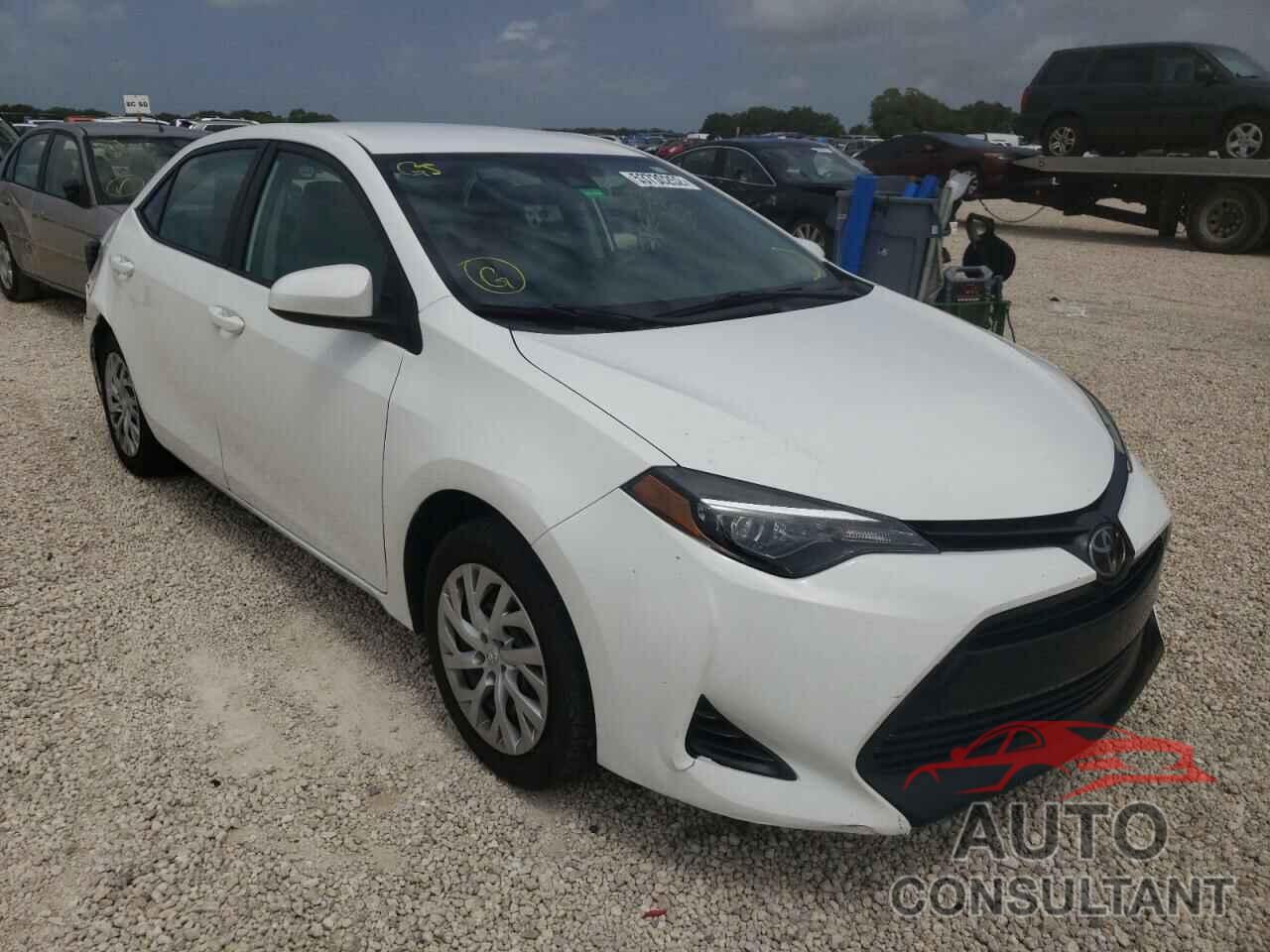 TOYOTA COROLLA 2019 - 5YFBURHE1KP933464