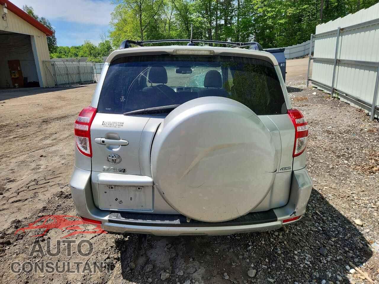 TOYOTA RAV4 2012 - JTMDF4DV9CD043343