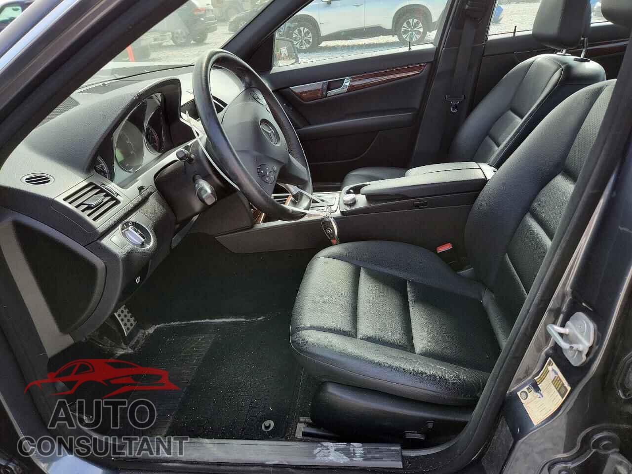 MERCEDES-BENZ C-CLASS 2011 - WDDGF8BB0BR137809