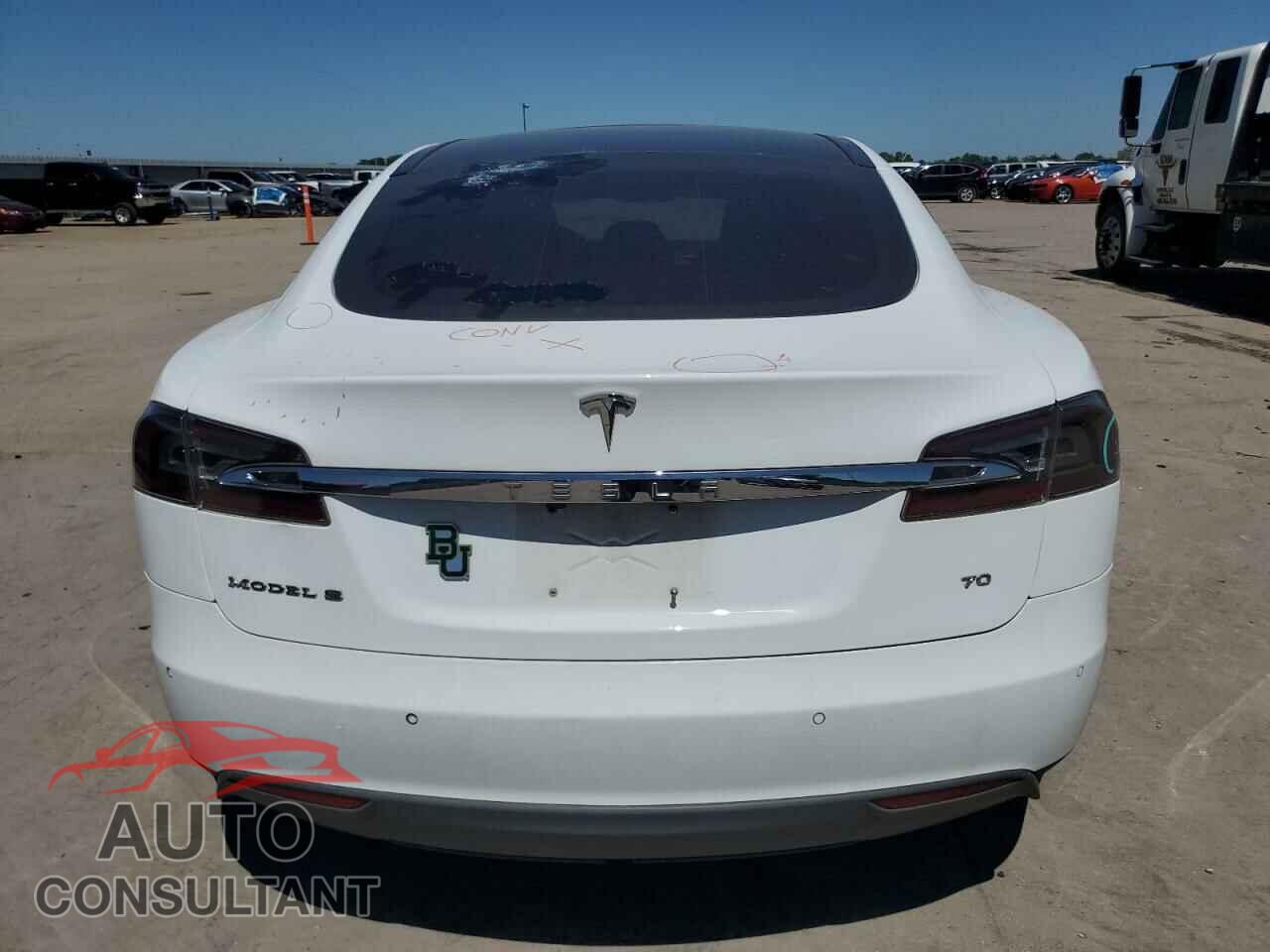 TESLA MODEL S 2016 - 5YJSA1E11GF136081