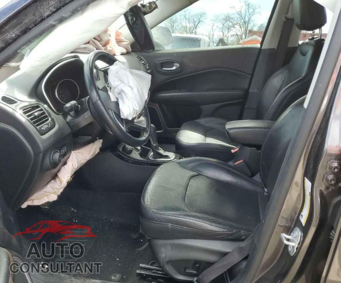 JEEP COMPASS 2018 - 3C4NJDCBXJT147647