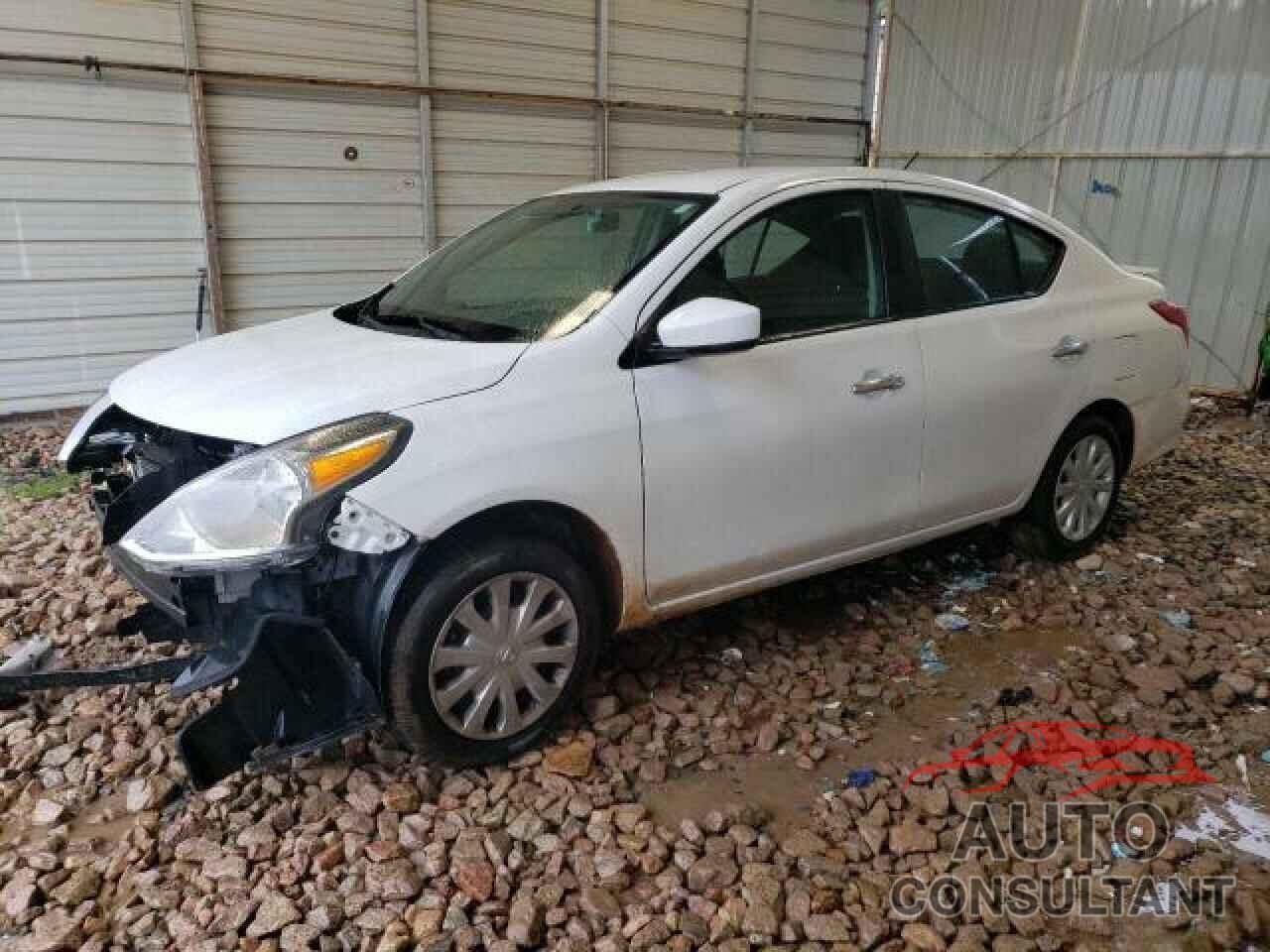 NISSAN VERSA 2019 - 3N1CN7AP2KL849106