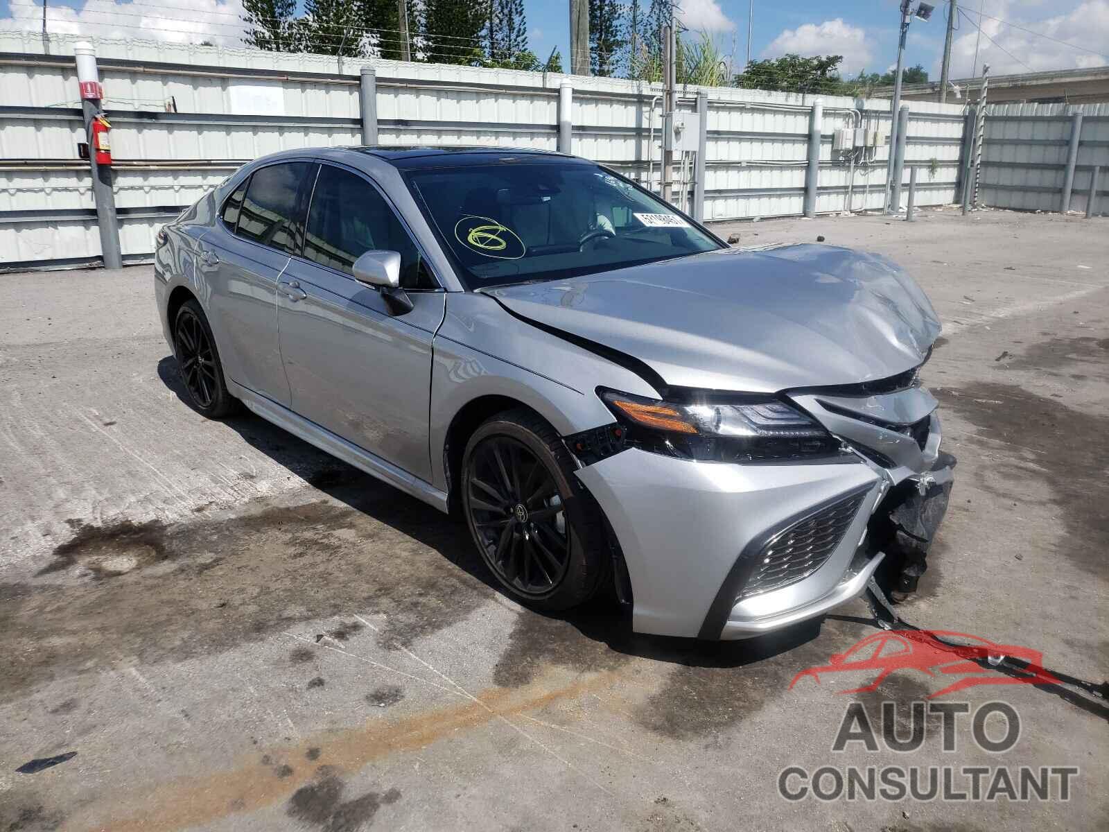 TOYOTA CAMRY 2021 - 4T1K61AK8MU446694