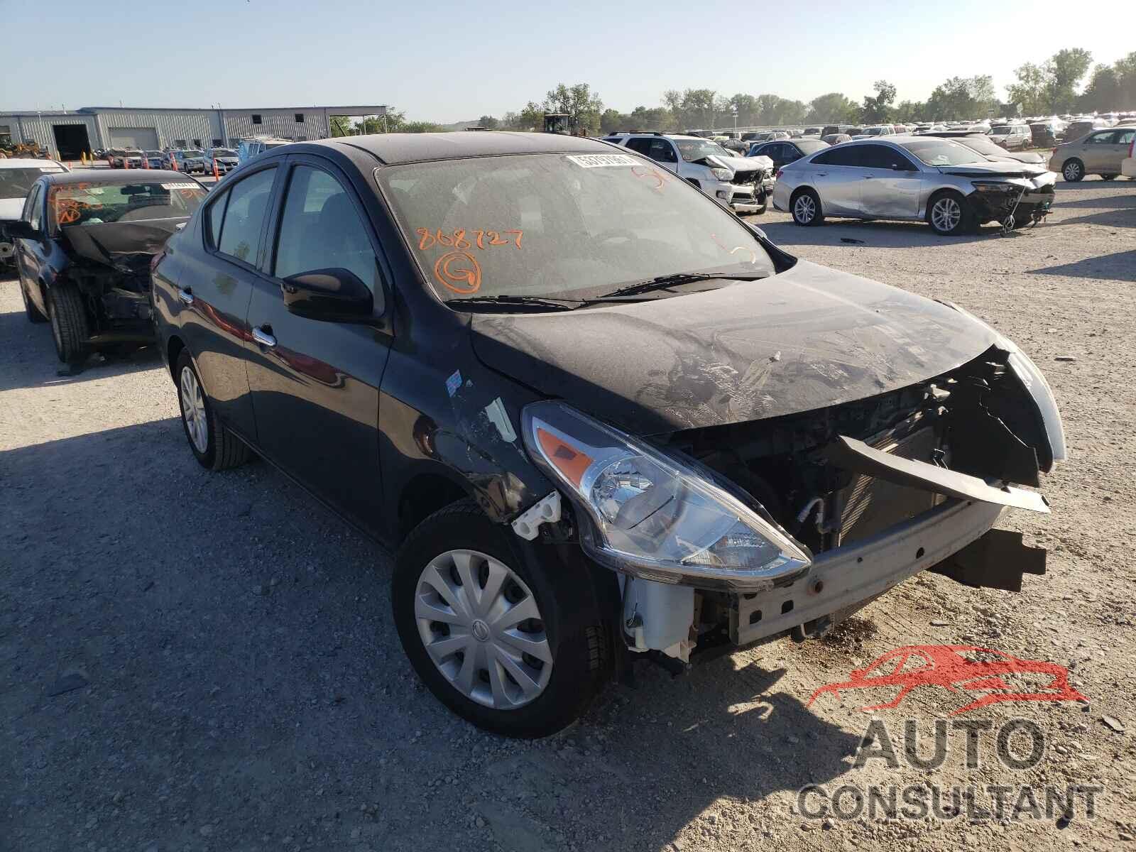NISSAN VERSA 2019 - 3N1CN7AP8KL868727