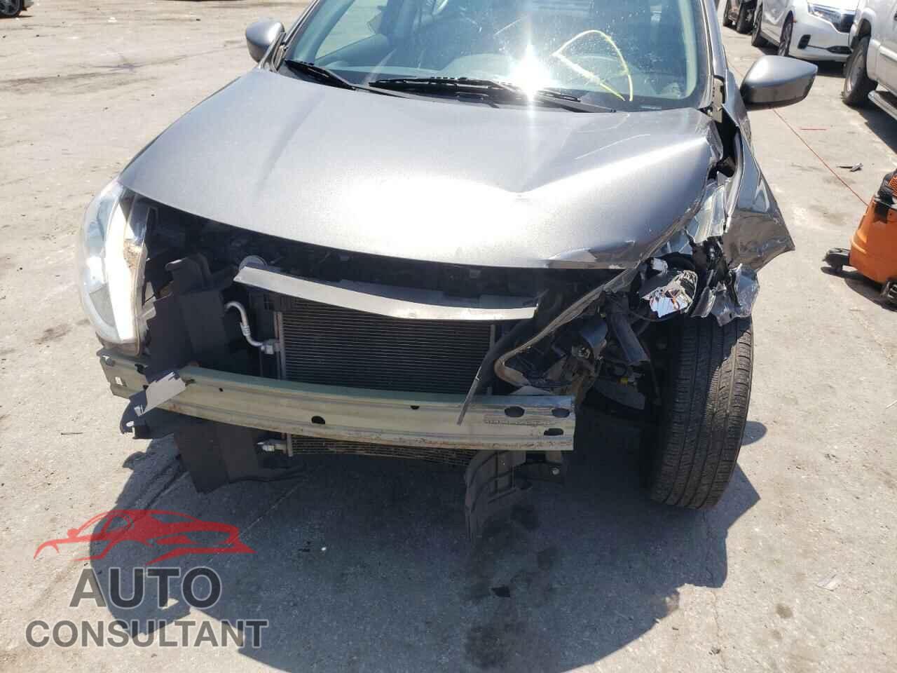 NISSAN VERSA 2016 - 3N1CN7AP1GL891810