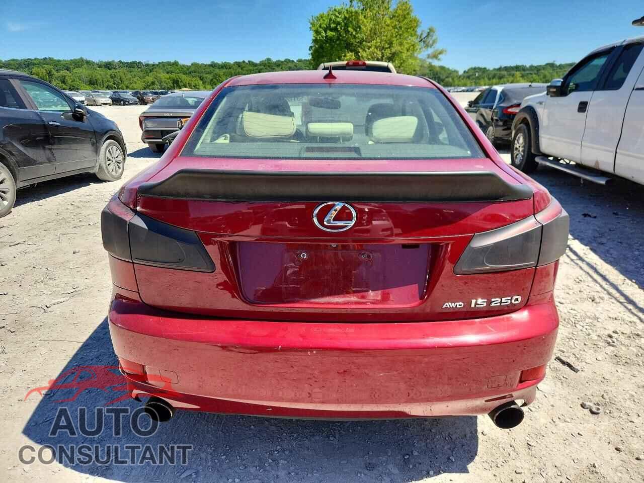 LEXUS IS 2011 - JTHCF5C22B5049677
