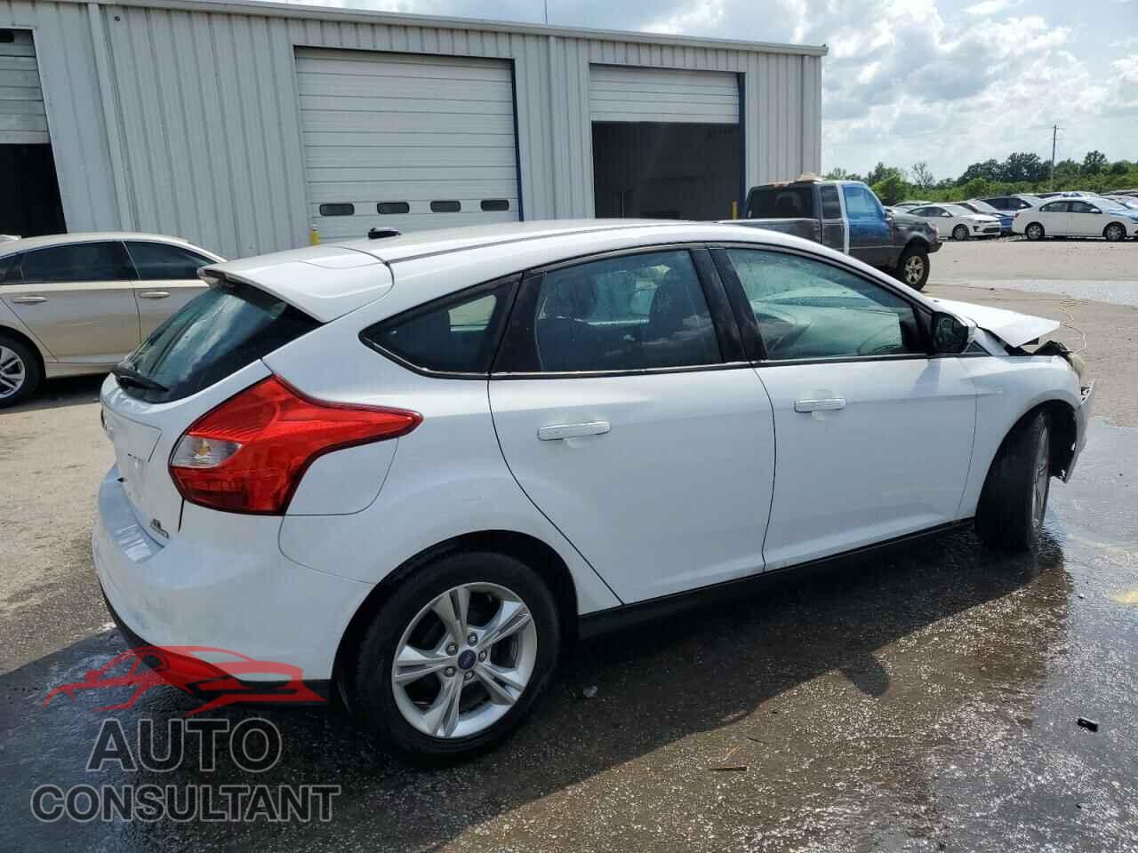 FORD FOCUS 2014 - 1FADP3K25EL322142
