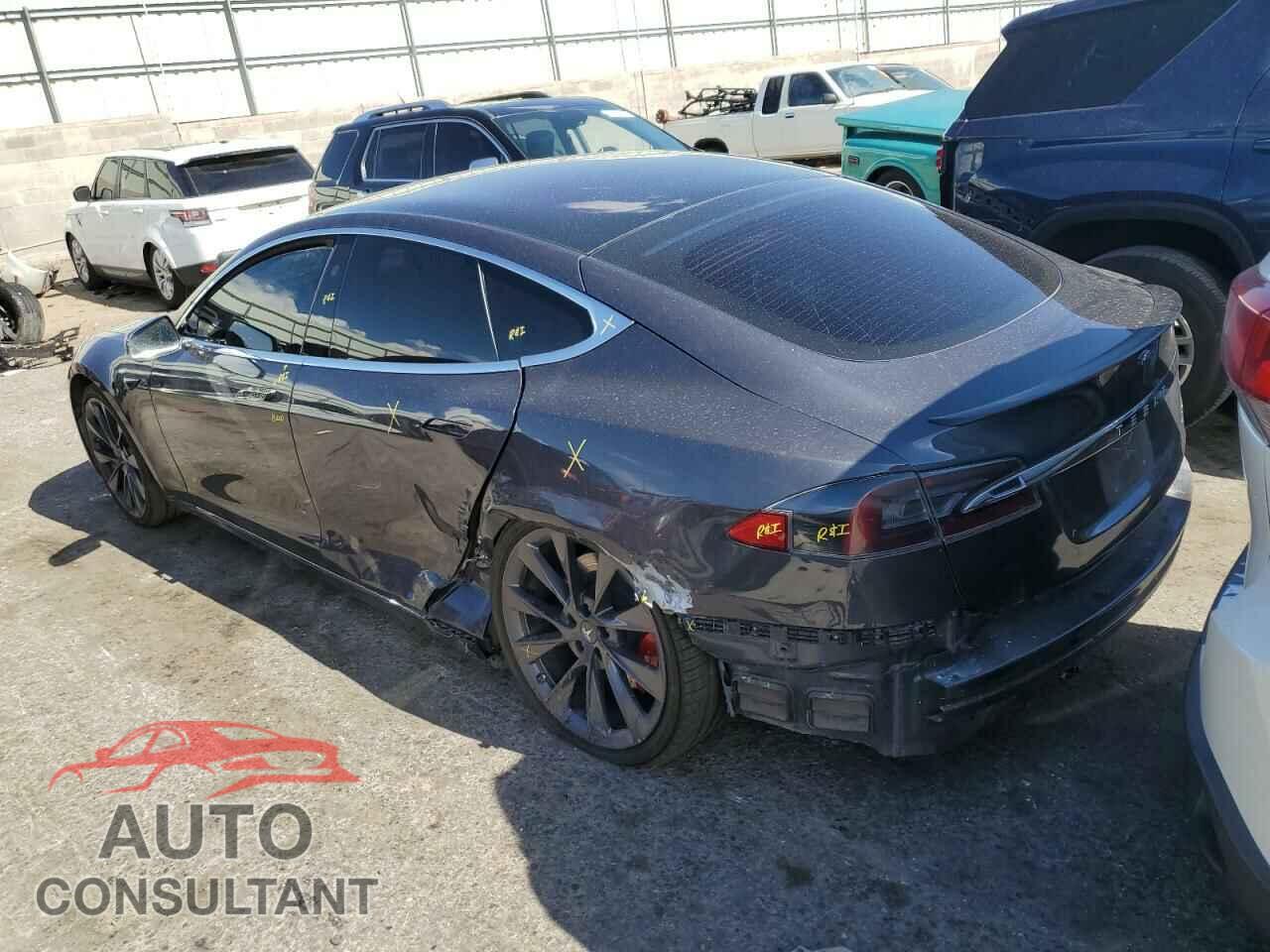 TESLA MODEL S 2020 - 5YJSA1E40LF414845