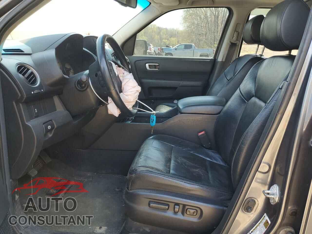 HONDA PILOT 2012 - 5FNYF4H52CB002850