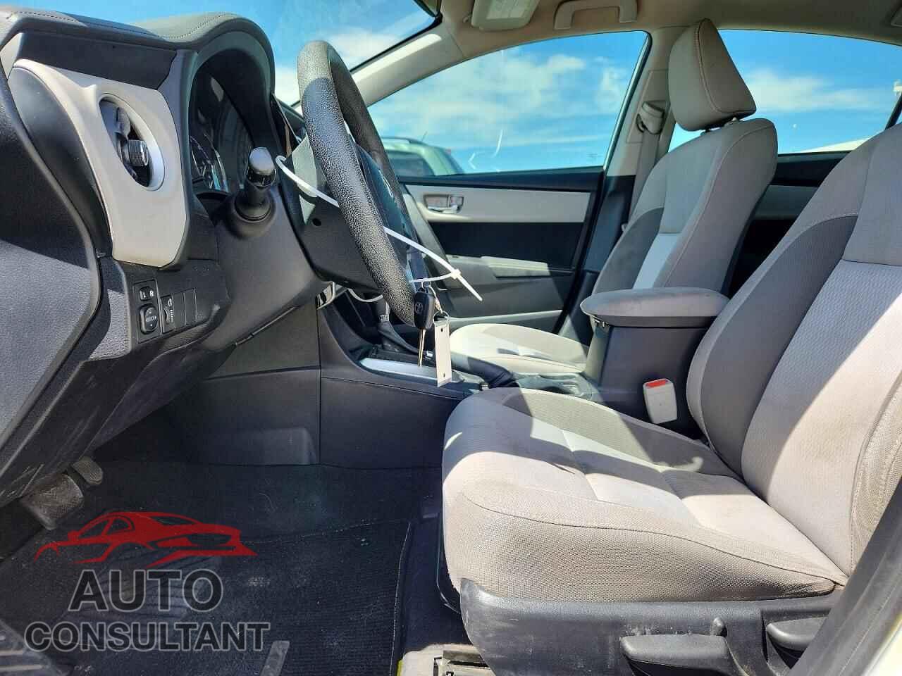 TOYOTA COROLLA 2017 - 2T1BURHE4HC856162