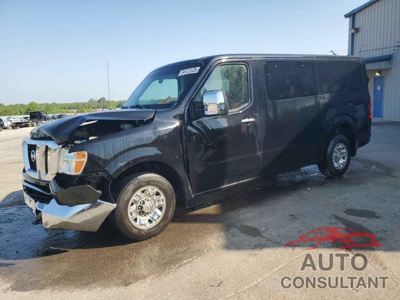 NISSAN NV 2017 - 5BZAF0AA5HN851266