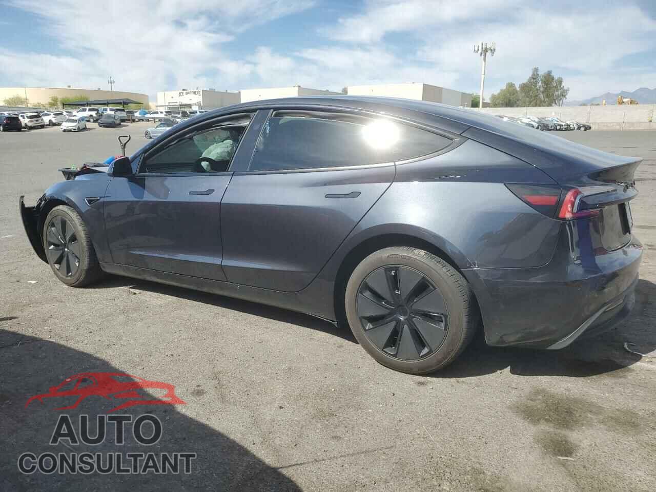 TESLA MODEL 3 2024 - 5YJ3E1EA9RF740148