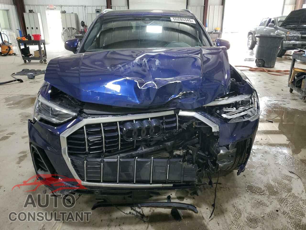AUDI Q3 2021 - WA1EECF38M1026642