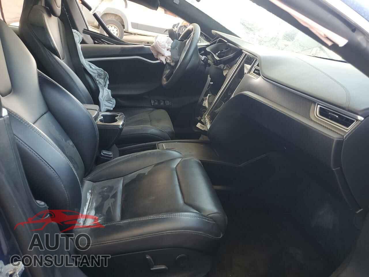 TESLA MODEL S 2017 - 5YJSA1E28HF215628
