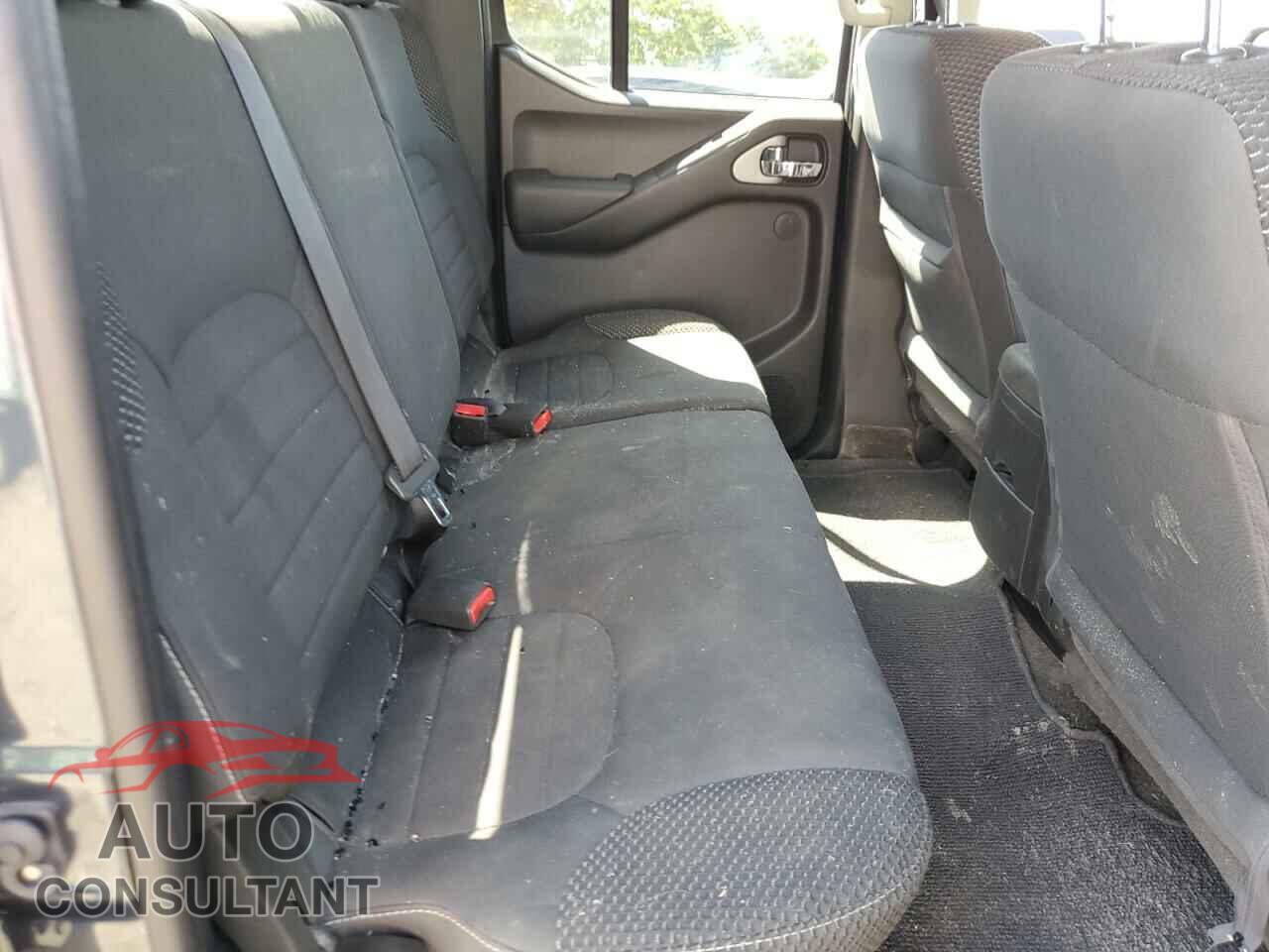 NISSAN FRONTIER 2018 - 1N6AD0EV1JN724875